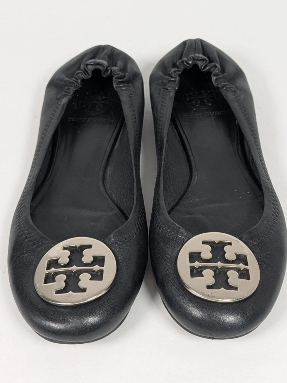 Tory Burch Minnie Travel Ballet Flats Women 7.5 M Black Leather Logo Medallion - Picture 2 of 7